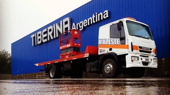 Soluciones eléctricas en altura ALO Lift 80 NS para la gran industria Tiberina Argentina